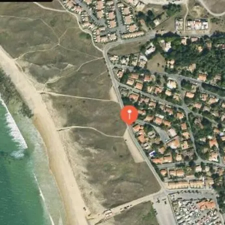 Les Pieds Dans L' Eau 펜션 *