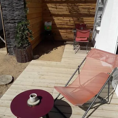 펜션 Les Pieds Dans L' Eau *