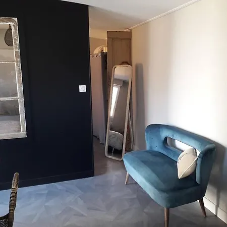 Les Pieds Dans L' Eau 펜션 *